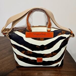 Dooney & Burke Sm. Juliette Zebra brand new